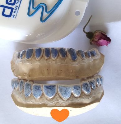 Dente cosmético da folha de Trushine Thermoforming que clarea a bandeja
