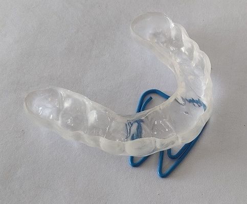 Protetor de noite semi duro transparente For Clenching de Trushine